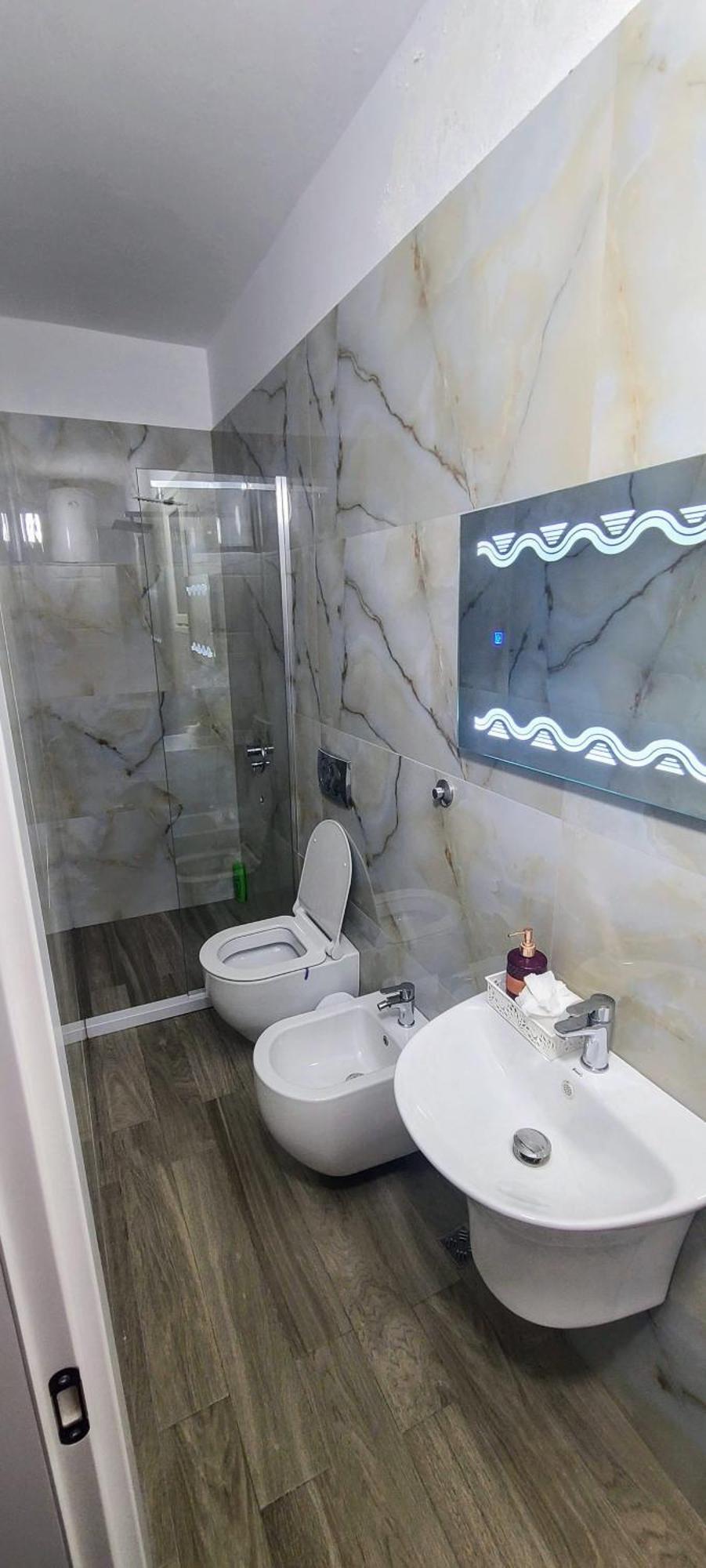 Hotel Noel Vlore Exterior photo